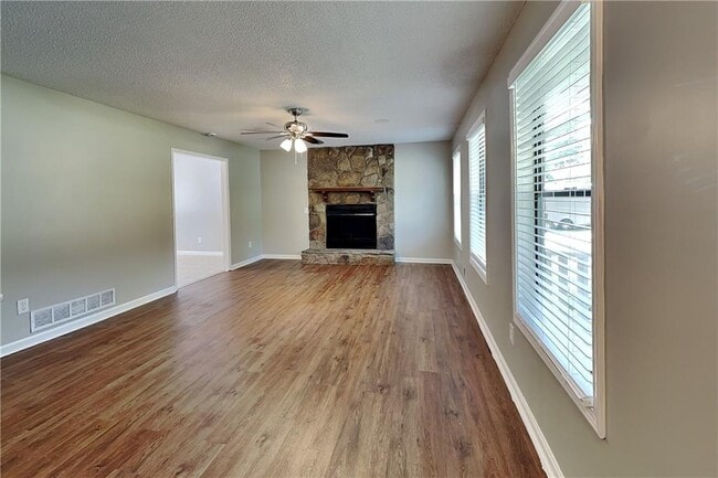 1775 Cumberland Trce