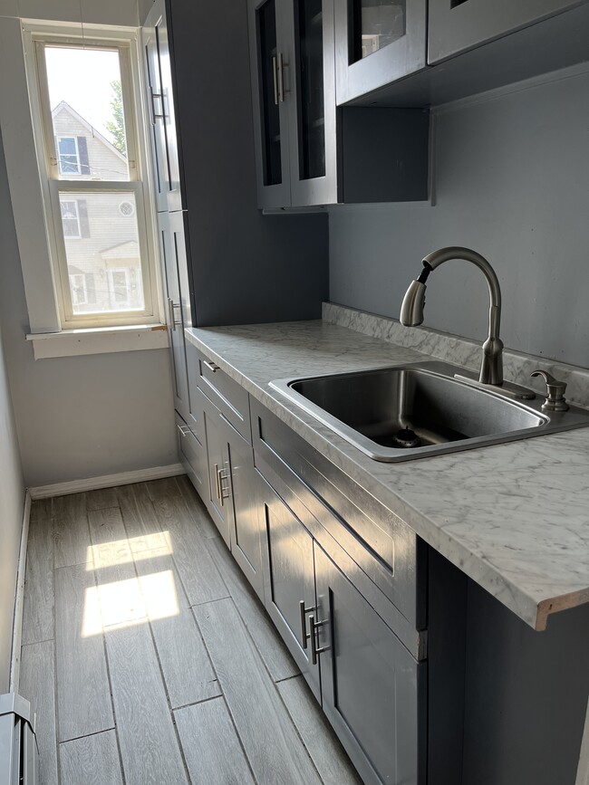 Photo - 15 Gershom Ave Unit 15