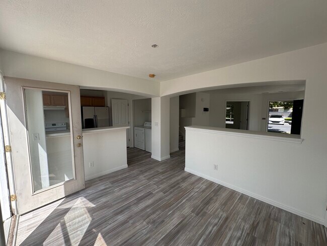 Photo - 1129 W 1390 S