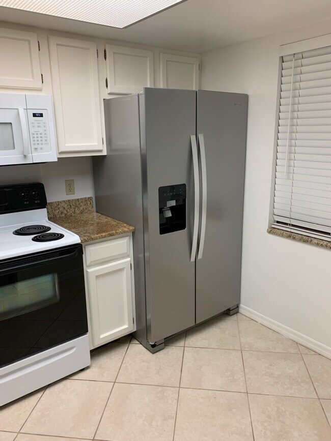 Photo - 5825 Rattlesnake Hammock Rd Unit 107