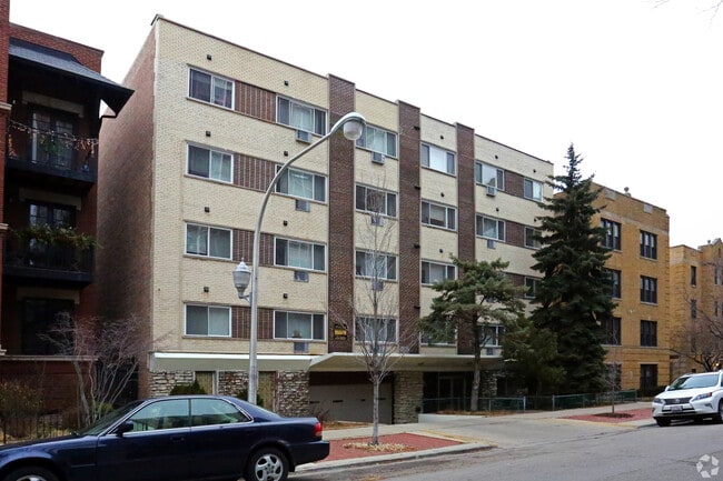 Photo - 736 W Buena Ave Apartments Unit 310