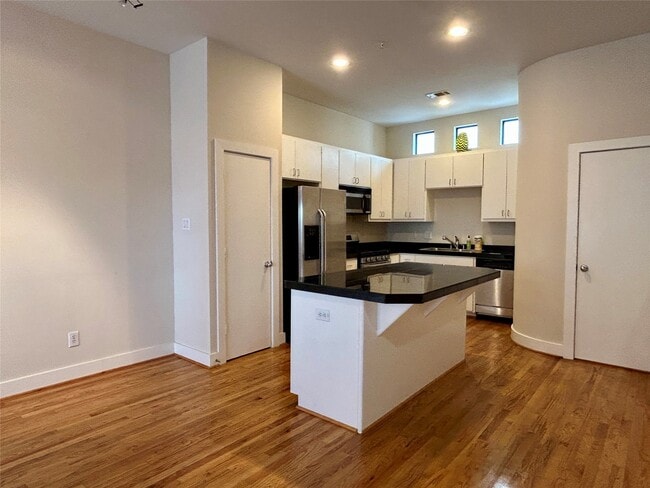 Building Photo - 3501 Link Valley Dr. Unit 804 Rental