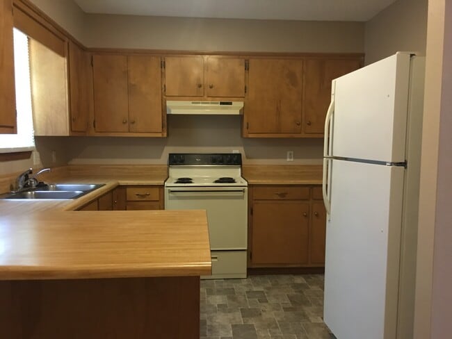 Photo - 701 S 10th St