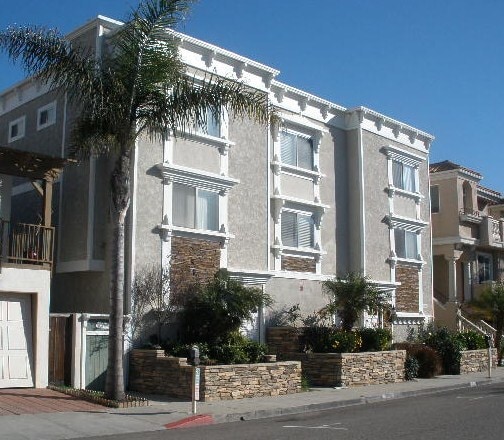 Photo - 168 Manhattan Ave Unidad 168 Manhattan Ave - Townhouse