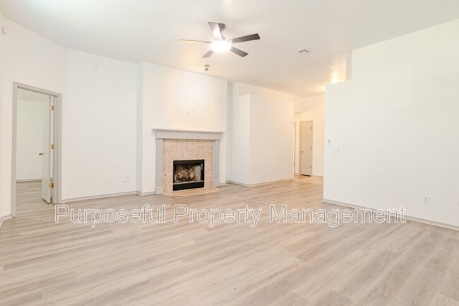 Photo - 16416 Oconee Creek Dr