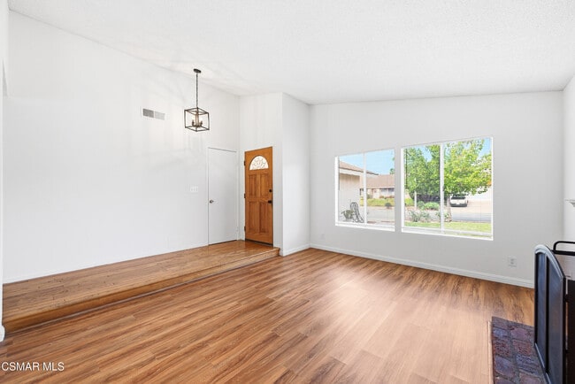 Photo - 1438 Calle De Oro