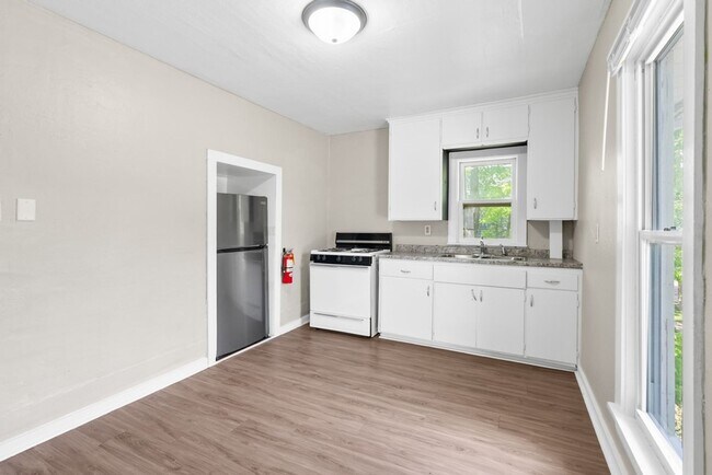 2321 Iowa St - Cedar Falls