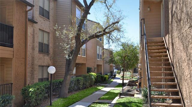 Mackenzie Pointe Apartments For Rent in Austin, TX