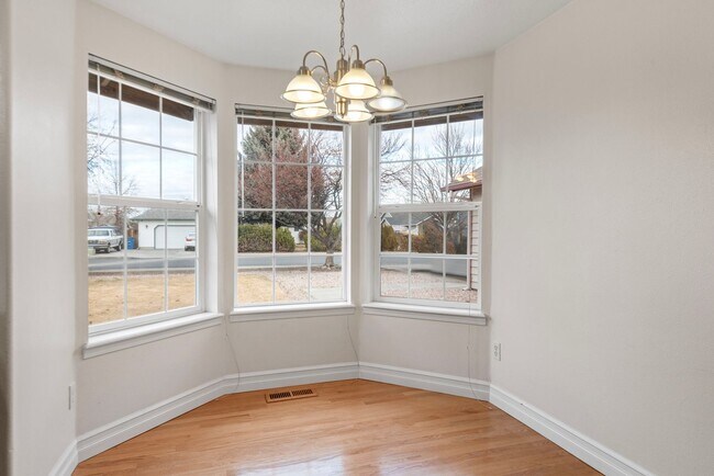 Photo - Beautiful 3-Bedroom Home with Large Fenced Yard – Available Now!