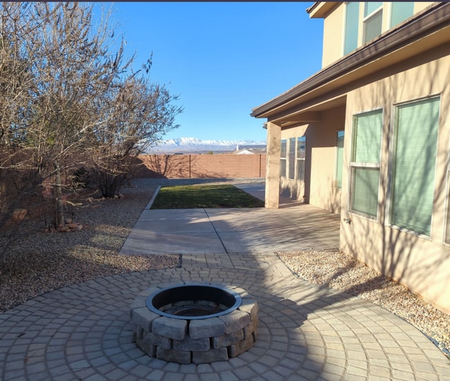 Photo - Versatile 5-Bedroom Home Built for Comfort & Entertaining