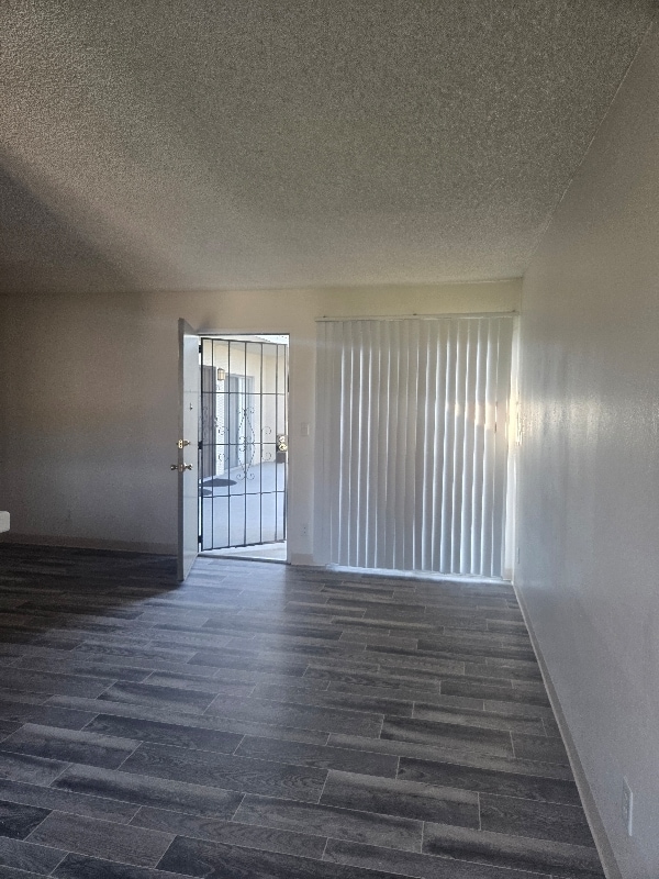 Photo - 995 N Mollison Ave Unit 26