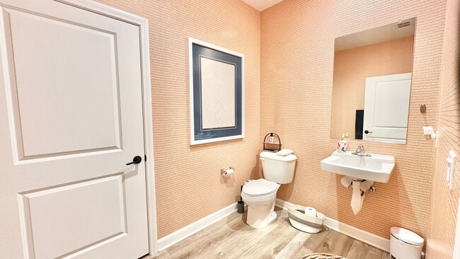 Photo - Beautiful "Model" Show Townhome in the Gat...