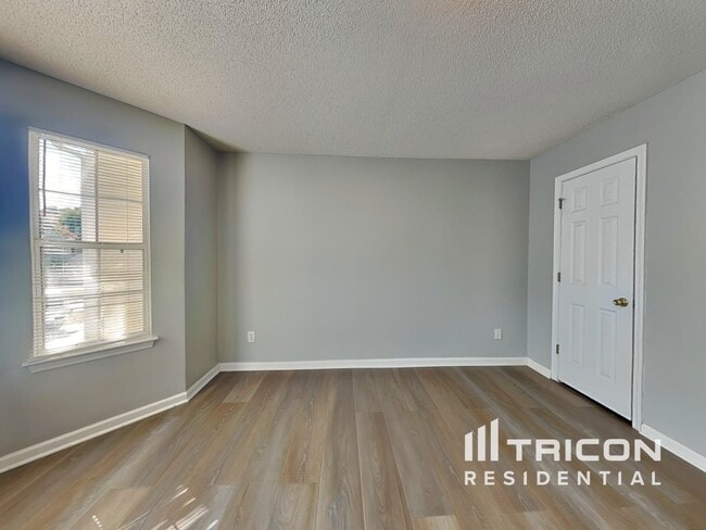 Photo - 6172 Wurtenburg Ct