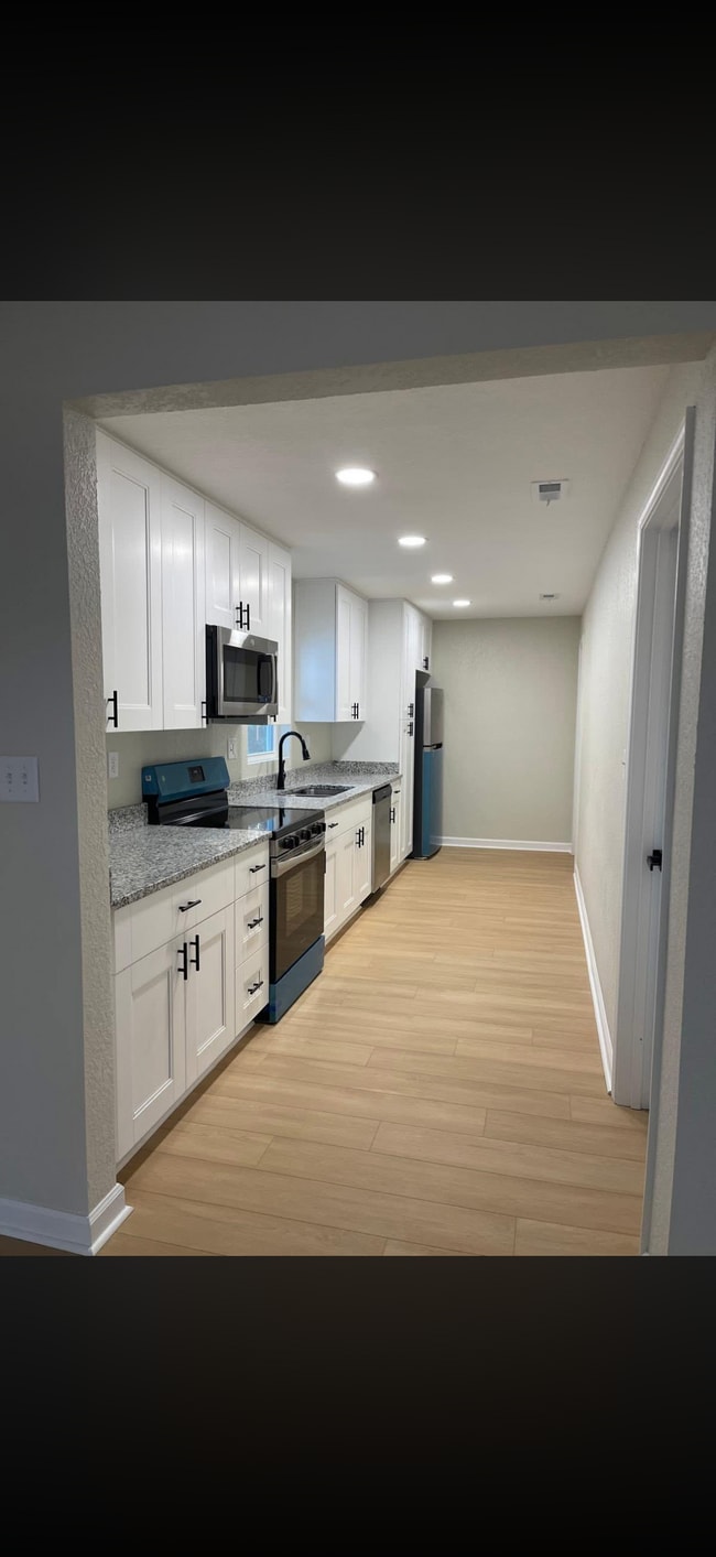 Photo - 808 Morgan St