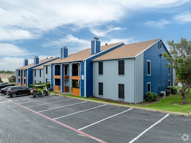 The Bricks on 13th Apartments