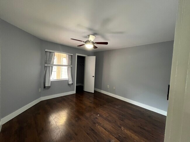 Photo - 3008 Parkway Blvd Unit Apt 302