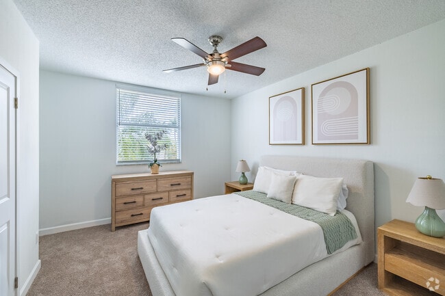2BR, 2BA - 1,180SF - Second Bedroom