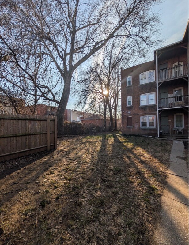 Photo - 905 Park St Unit 2