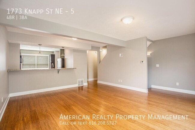 Photo - 1773 Knapp St NE Unidad 5