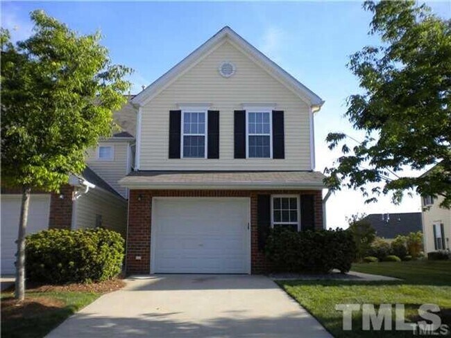 3 Bedroom Townhouse in Wakefield with 1 Ca... - 3 Bedroom Townhouse in Wakefield with 1 Ca...