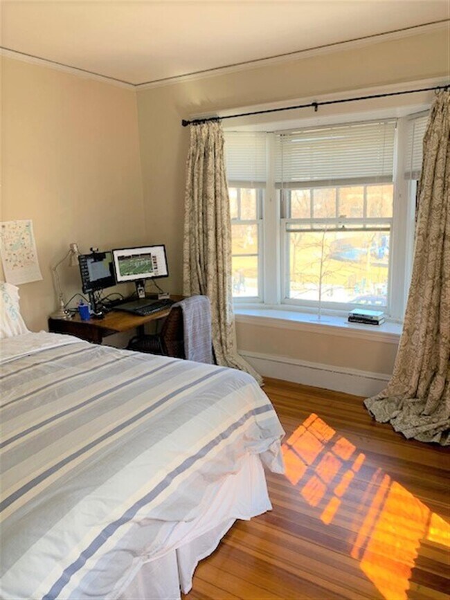 Photo - 448 Broadway Unidad 4