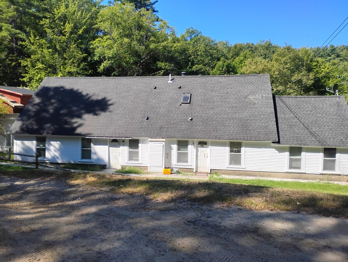 Photo - 605 Province Rd