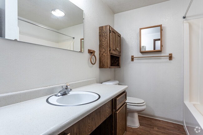 Photo - Shannon South