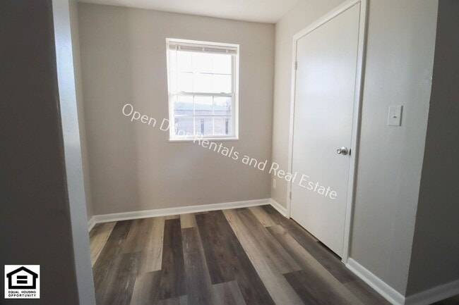 Photo - 236 S Grant St Unit A