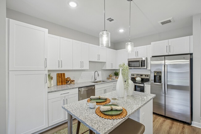 Photo - Oak Grove Vista