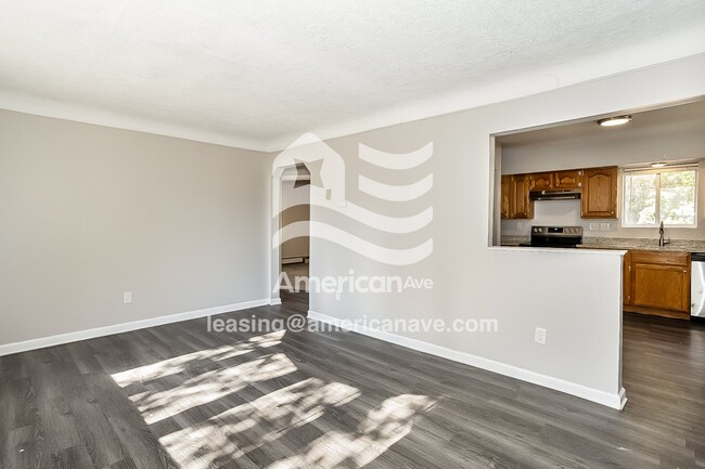 Photo - 17055 Lincoln Ave