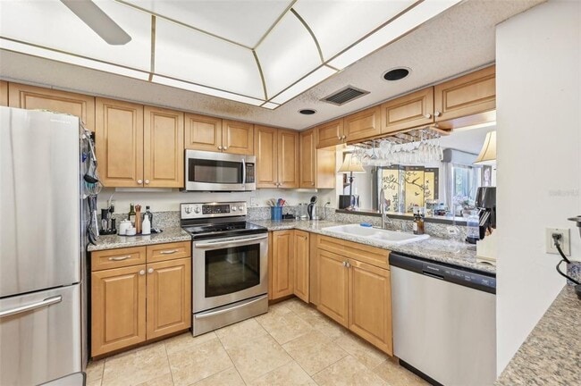 Photo - 1050 Riverside Dr Unit A201