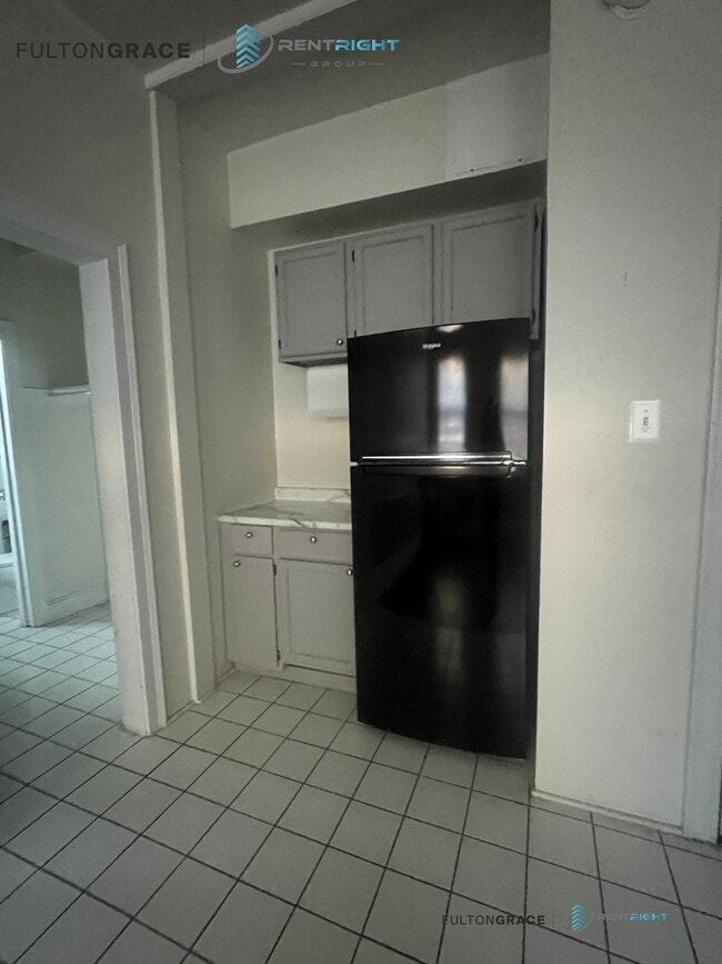 Photo - 5301 N Ashland Ave Condo Unit L-2