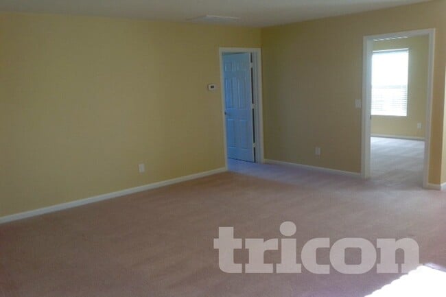 Photo - 10007 Bristley Rd