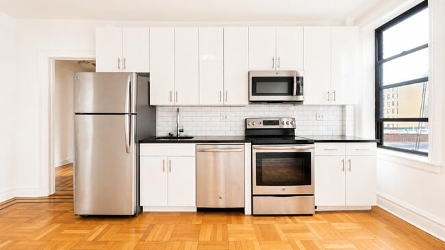 Photo - 615 Fort Washington Ave Unit 3B