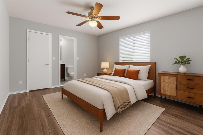 Photo - 184 Atlantis