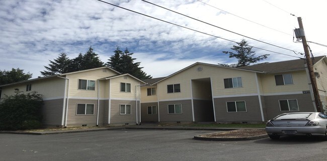 Photo - 3410-3414 SE 143rd Ave