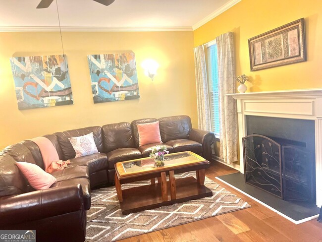 Photo - 3605 Silver Brooke Ln