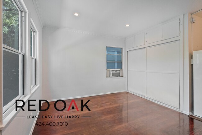 Photo - ~1 Month FREE~ Charming First Floor Studio... Unidad 1A
