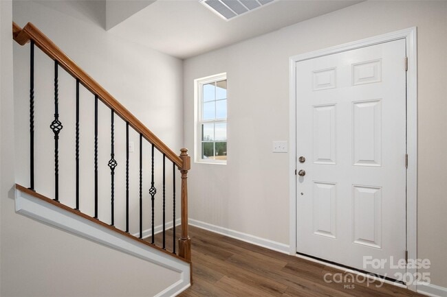 Photo - 108 Rock Ave