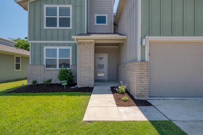 Photo - 7501 Smallwood Dr