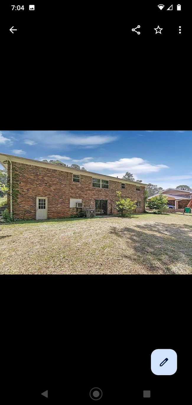 Photo - 2135 Kilarney Rd