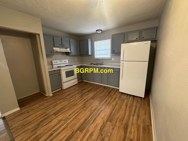 Photo - 1812 Neely St