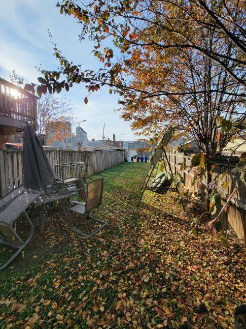 Backyard - 216 Warren St NE Unit A