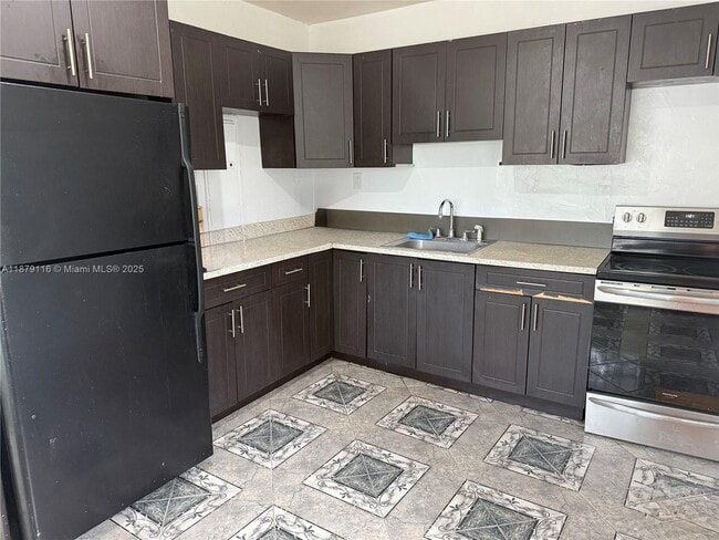 Photo - 1511 NW 45th St Unit 3