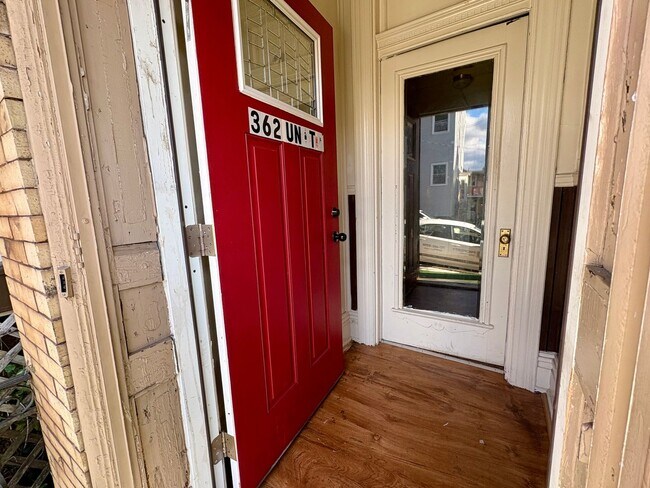 Photo - 362 Locust St Unit 1