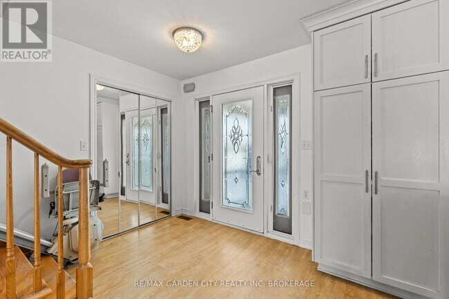 Photo - 101 Moffatt St Unité 1