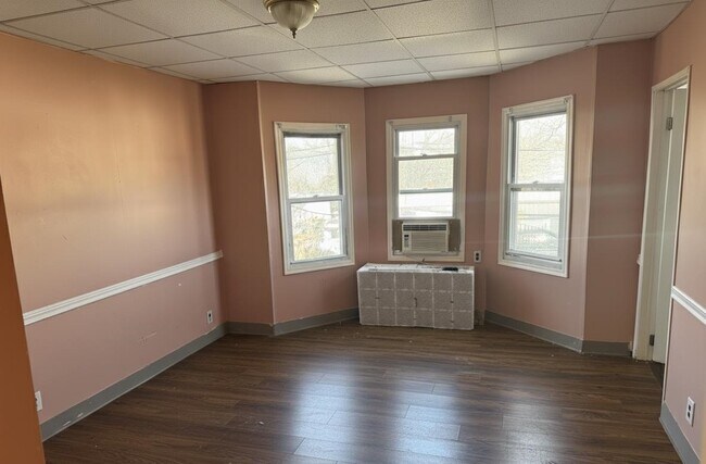 Photo - 133 Pamrapo Ave