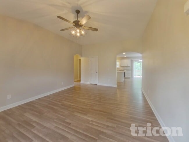 Photo - 456 Blairwood Ct