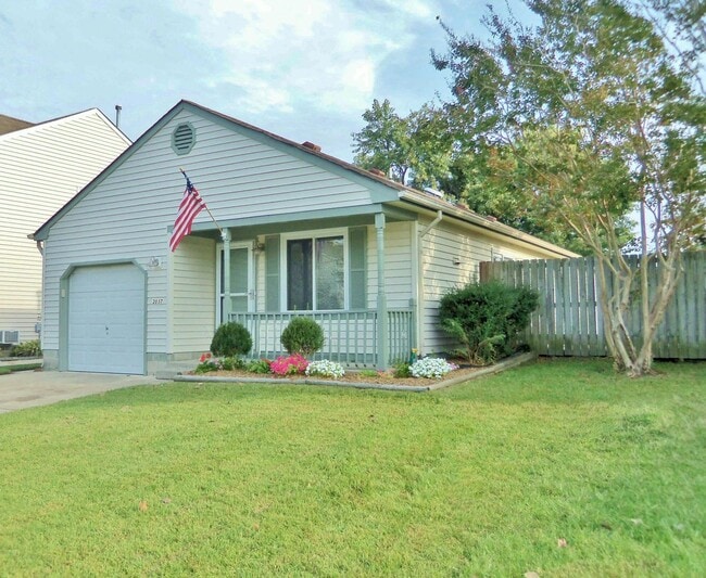 Building Photo - READY 07-15-26! Charming Rock Creek Ranch Home! Community Pool, Tennis Courts, & Playgrounds! Mus...