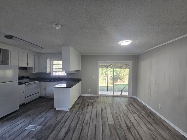 Photo - Beautiful Downtown Enterprise